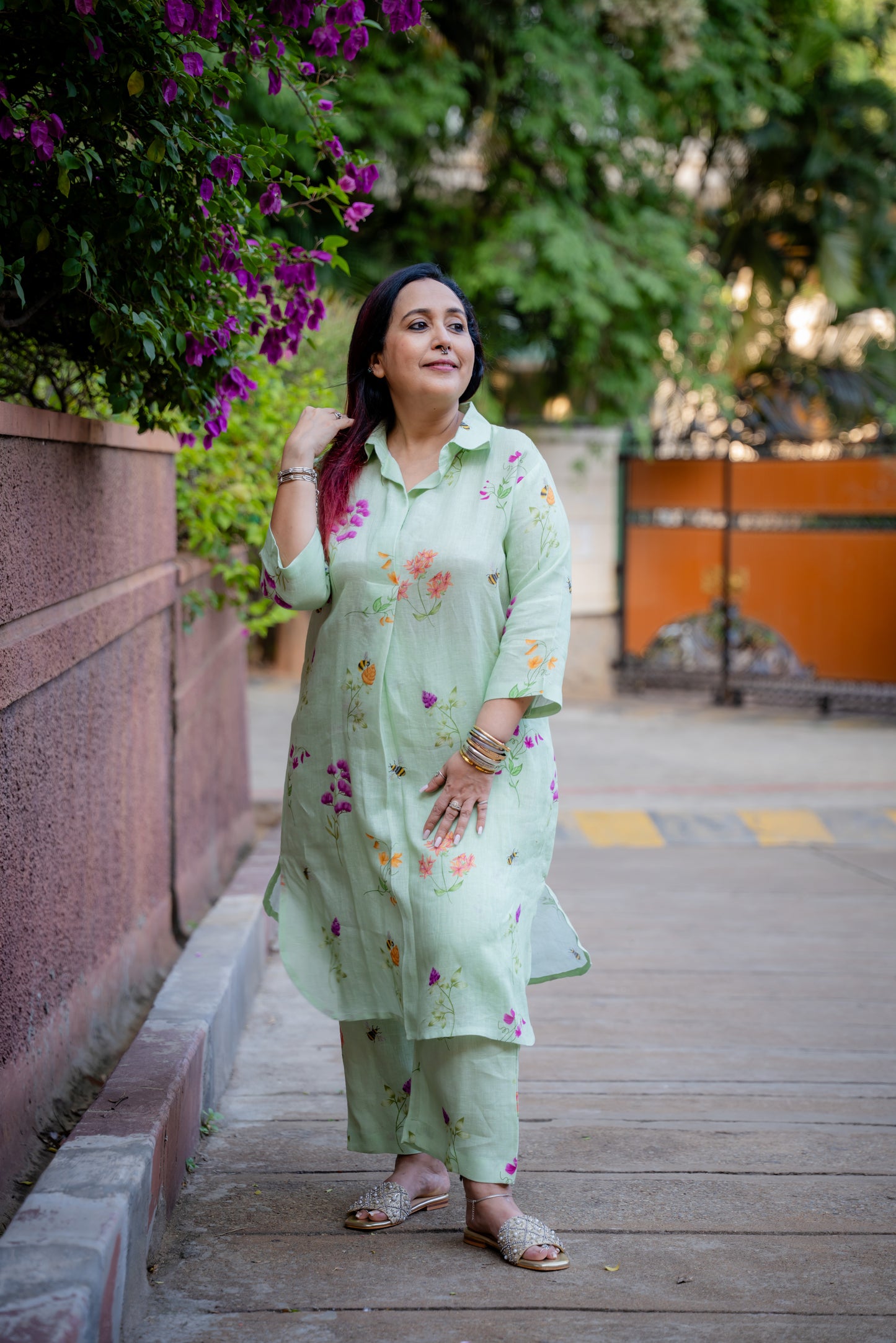 Sage green honey bee print linen co ord set