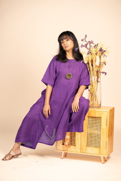 Aubergine high slit linen kurta set