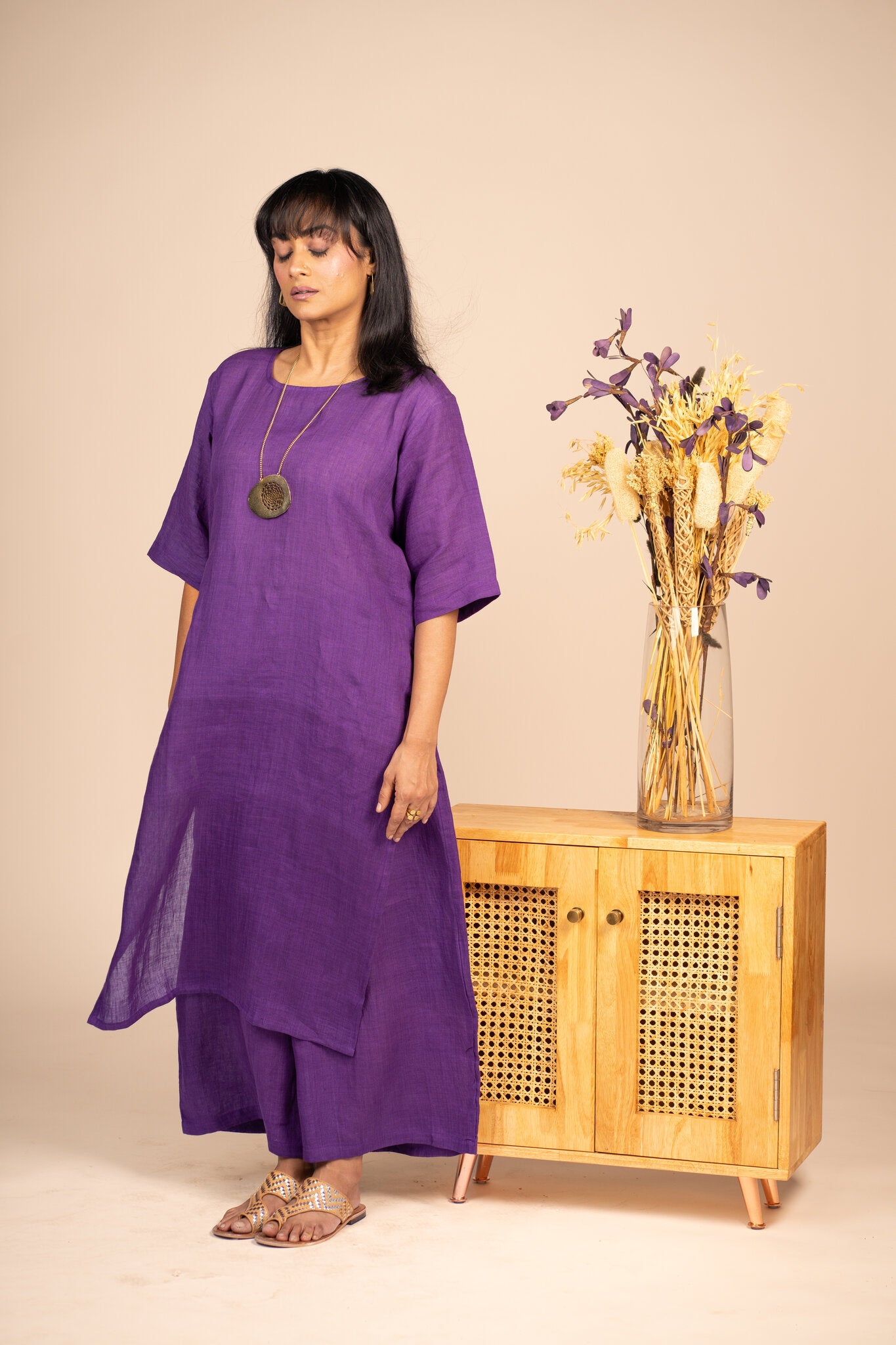 Aubergine high slit linen kurta set