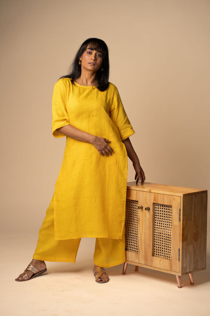 Yellow linen high slit kurta set