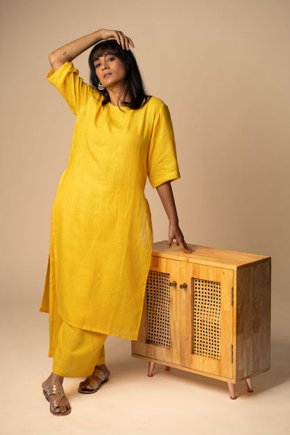 Yellow linen high slit kurta set