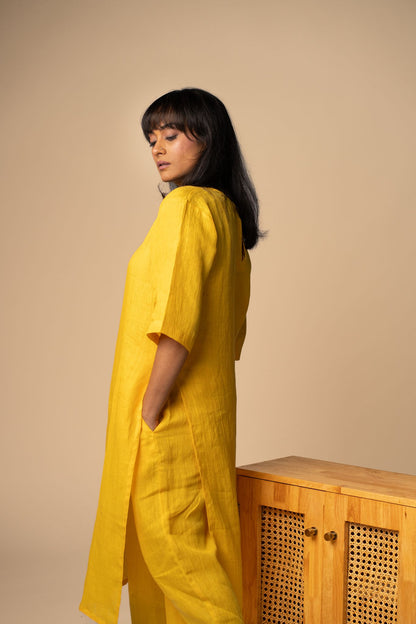 Yellow linen high slit kurta set