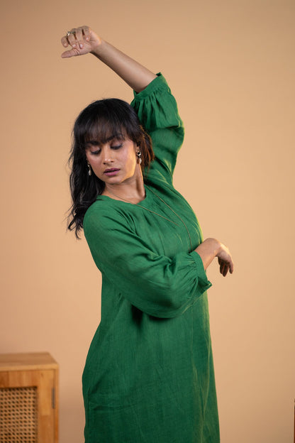 Emerald linen pleated neck kurta set