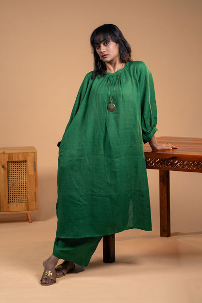 Emerald linen pleated neck kurta set