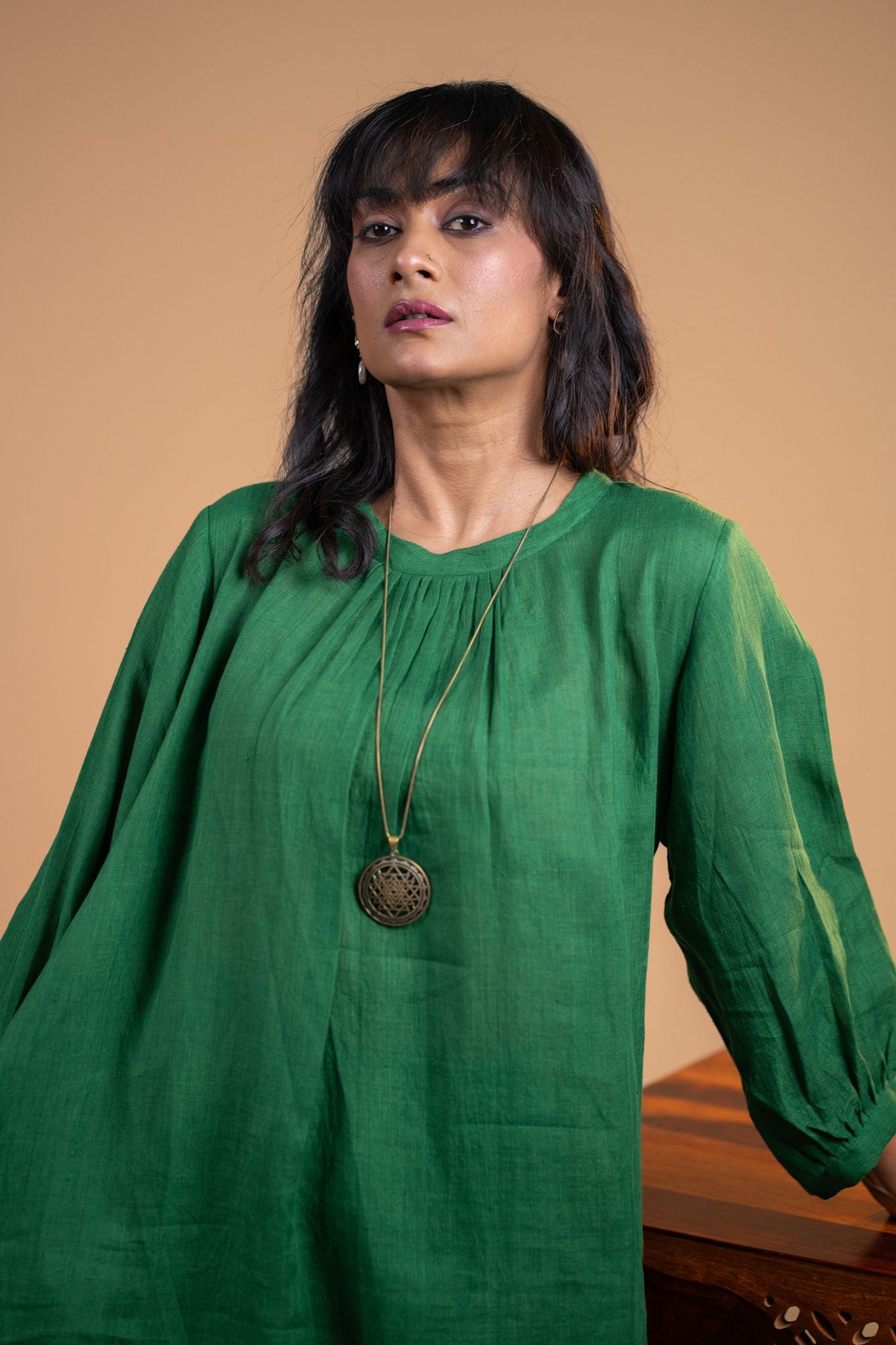 Emerald linen pleated neck kurta set