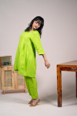Lime green linen gathered kurta set