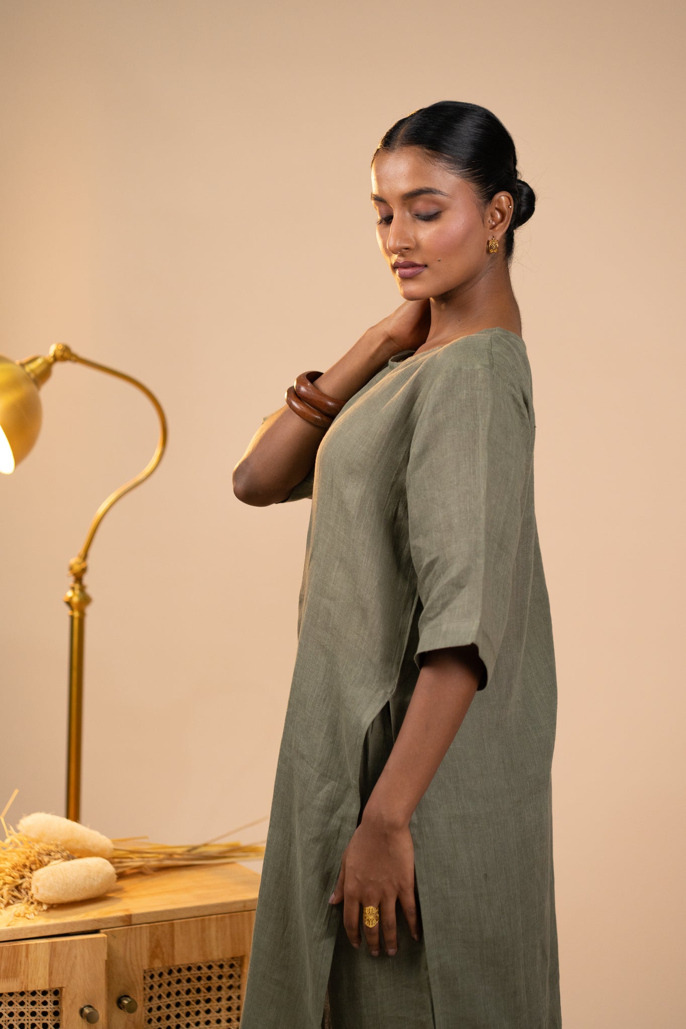 Olive linen high slit kurta set