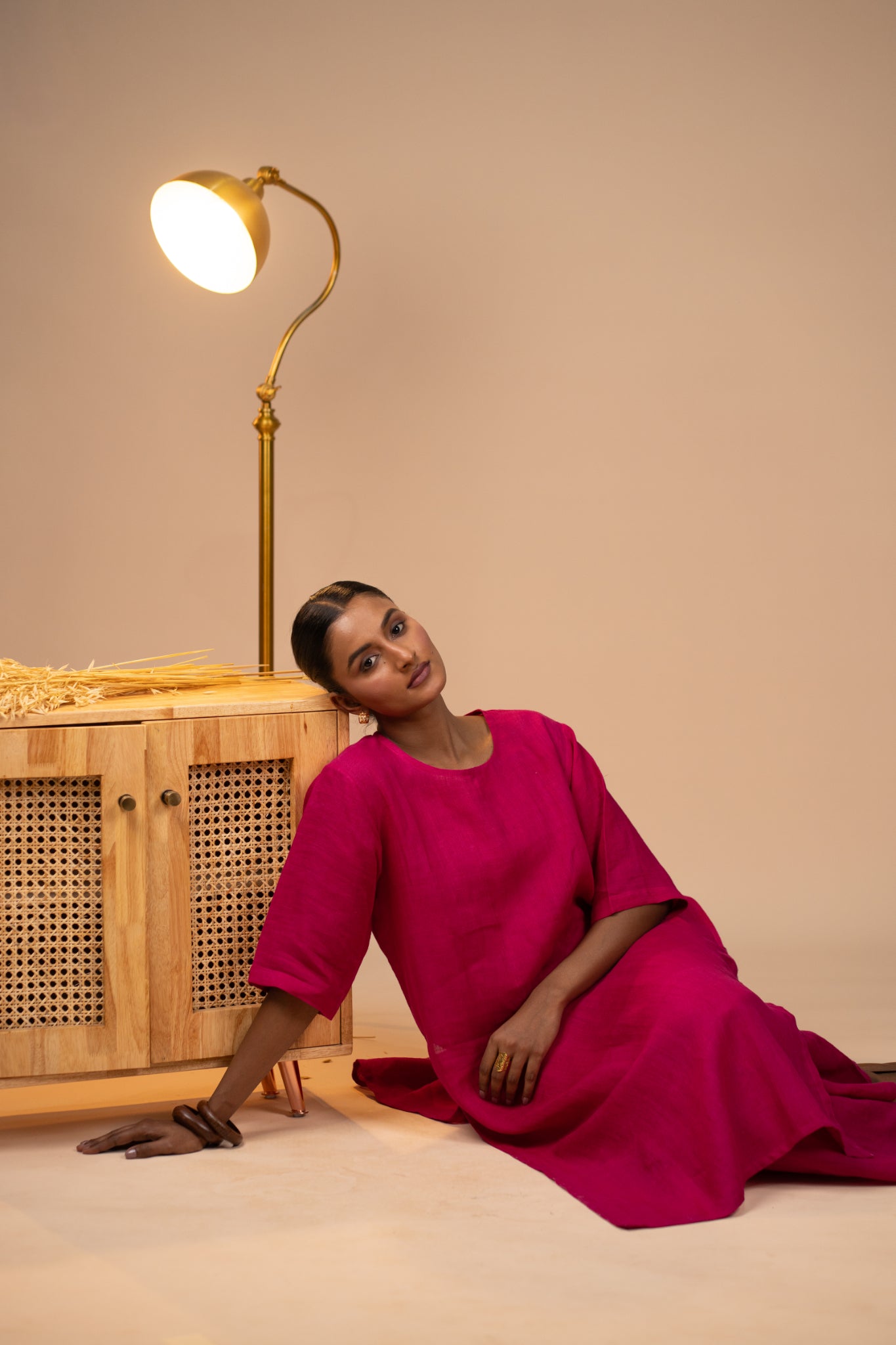 Fuschia pink linen high slit kurta set