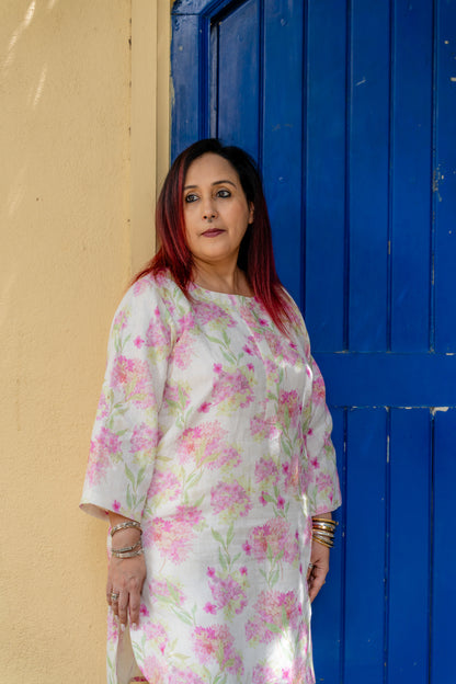 Hyderangea print kurta set with linen pants