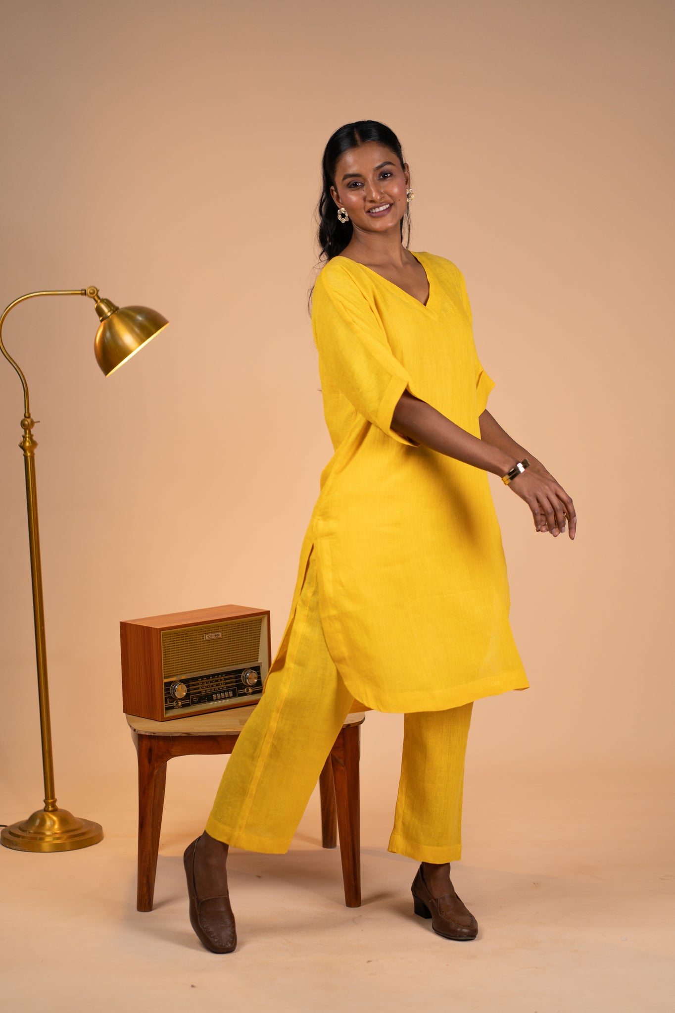 Yellow linen kimono sleeve kurta set