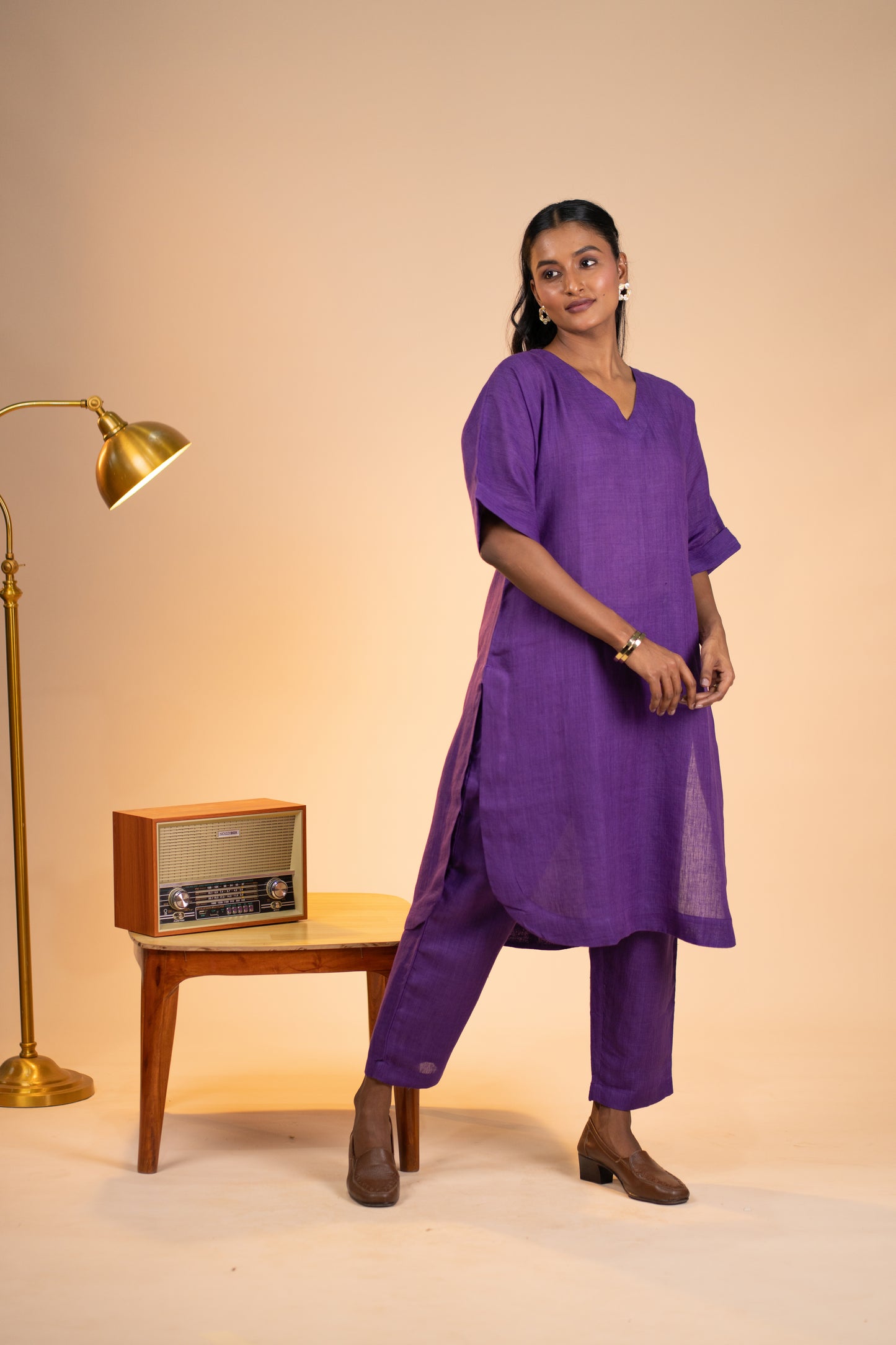 Aubergine linen kimono sleeve kurta set
