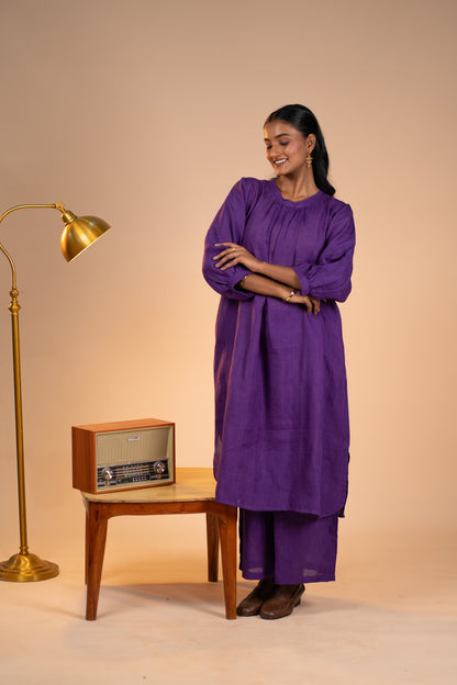 Aubergine linen pleated neck kurta set