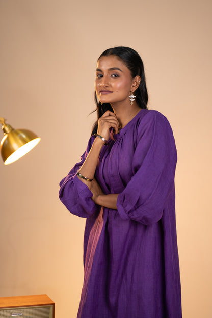 Aubergine linen pleated neck kurta set