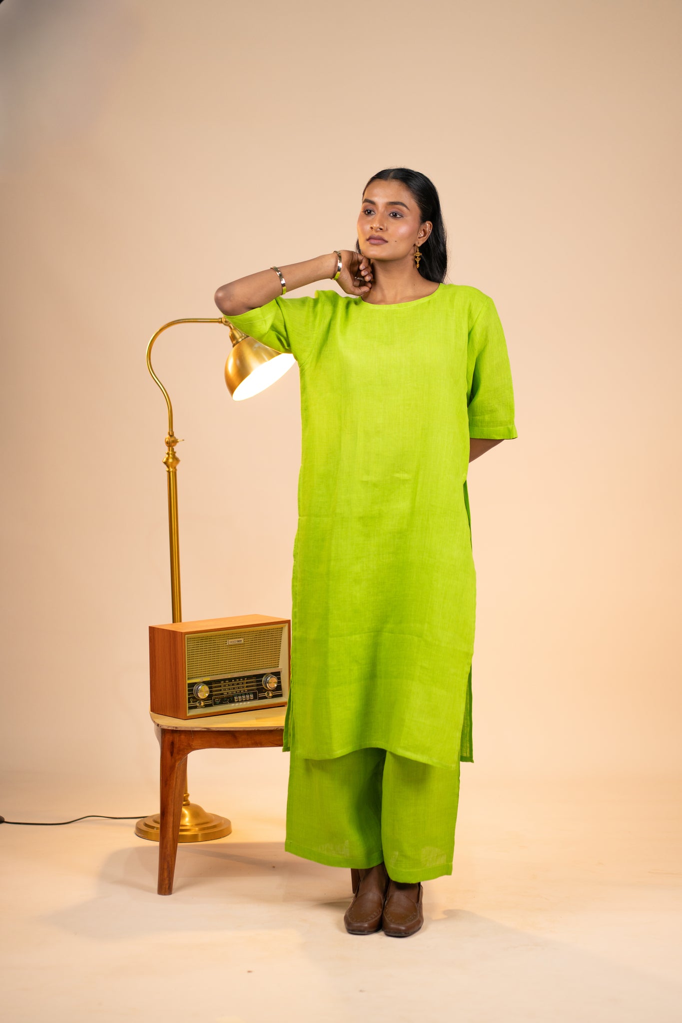 Lime linen high slit kurta set