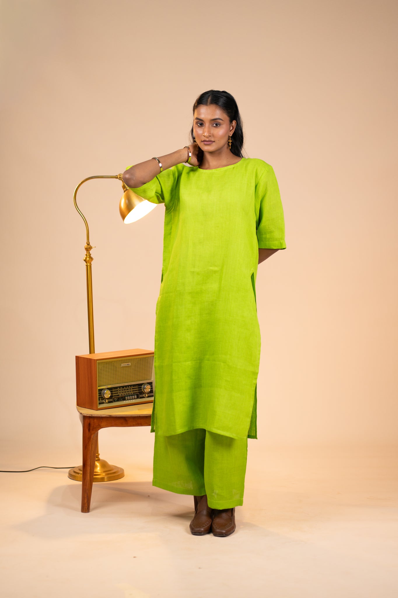 Lime linen high slit kurta set