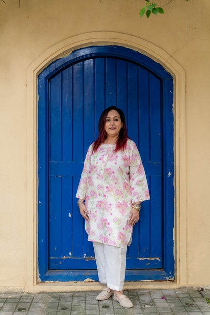 Hyderangea print kurta set with linen pants