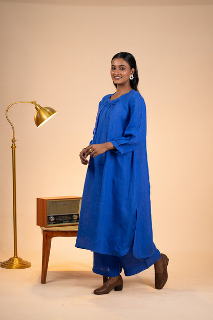 Blue linen pleated neck kurta set
