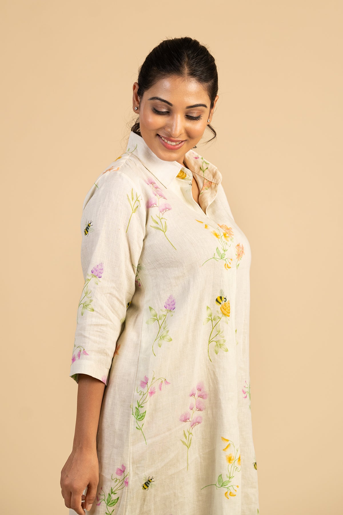 Honey bee shirt dress with inverted pleat