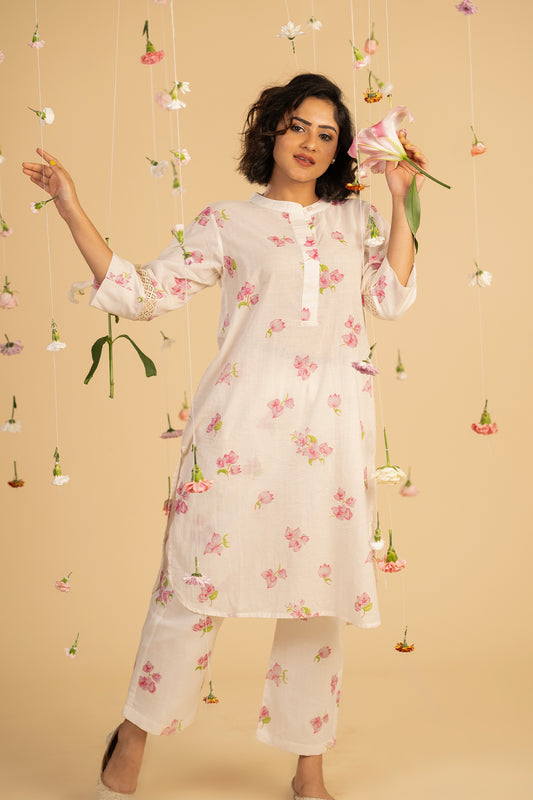 Bougainville off white Kurta Set