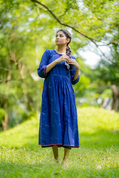 Indigo Tie Back Jamdani