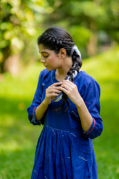 Indigo Tie Back Jamdani