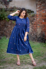 ink blue chidiya pleated jamdani